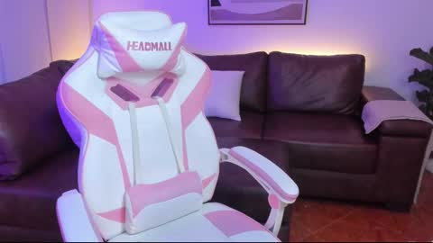 Liah online show from November 5, 4:12 am