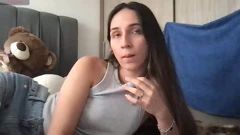 Snapshot of liahrommie chatting on February 11, 9:20 pm Amy online show from February 11, 9:20 pm