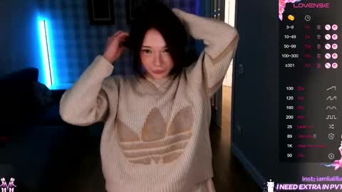 lialilia online show from February 6, 3:37 pm