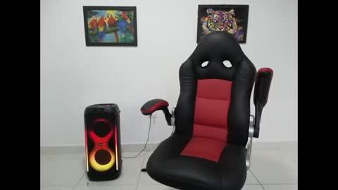 Andres online show from October 15, 9:37 pm