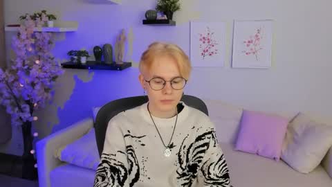 LIAM online show from April 5, 5:15 am