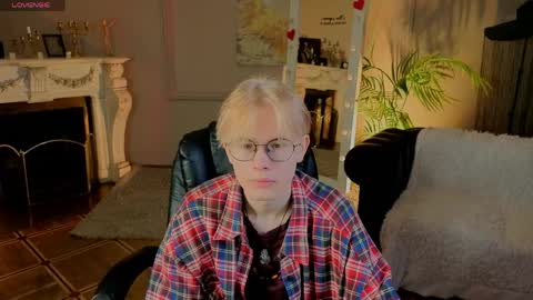 LIAM online show from April 9, 5:29 am