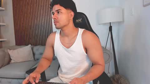 Liam Collins online show from October 30, 11:44 am