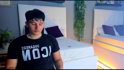 Snapshot of liam_conorr chatting on December 7, 12:45 pm liam_conorr online show from December 7, 12:45 pm