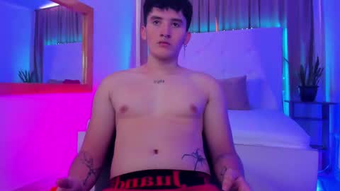 Snapshot of liam_conorr chatting on December 13, 2:16 pm liam_conorr online show from December 13, 2:16 pm