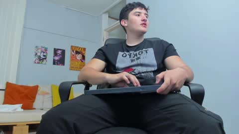 Snapshot of liam_conorr chatting on January 26, 1:25 pm liam_conorr online show from January 26, 1:25 pm