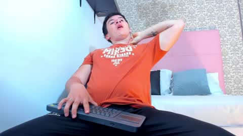 Snapshot of liam_conorr chatting on January 30, 12:16 pm liam_conorr online show from January 30, 12:16 pm