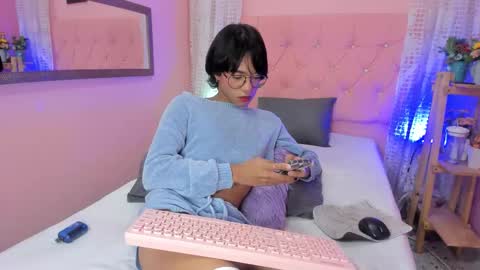 Snapshot of liam_evvan chatting on November 6, 4:02 am Liam online show from November 6, 4:02 am