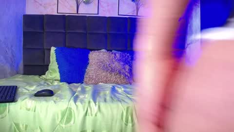 Liam online show from December 28, 7:22 pm