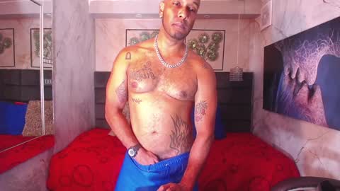 Liam online show from January 20, 8:07 pm