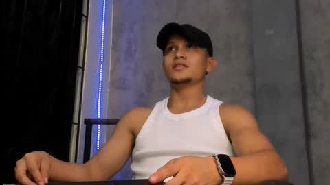 liam_knight online show from November 30, 2:15 am