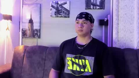 liam online show from December 15, 7:51 pm