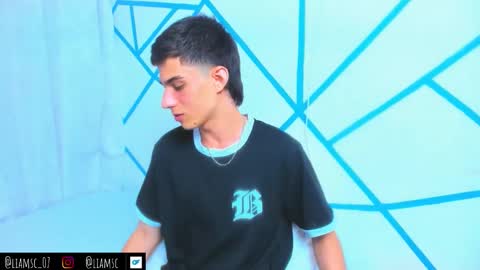 Liam scott77 online show from October 30, 9:59 pm