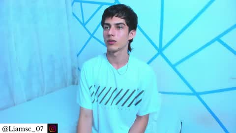 Liam scott77 online show from April 10, 10:36 pm