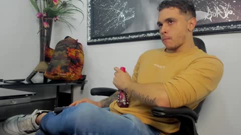 Liam online show from December 27, 12:50 am