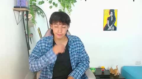 liamxul online show from October 27, 8:24 pm