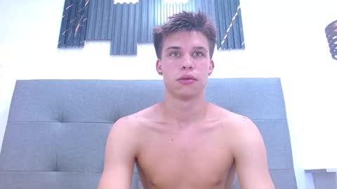 liam_york online show from March 7, 2:58 pm