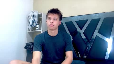 liam_york online show from March 22, 5:00 am