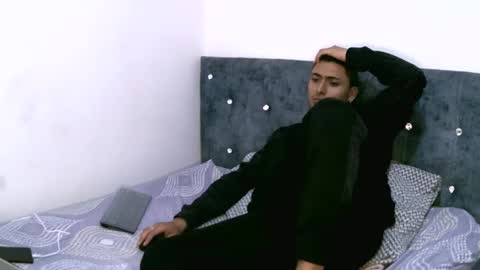 Liamandcloe01 online show from March 5, 2:12 pm