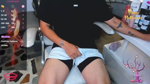 LiamDeep online show from October 28, 11:29 pm