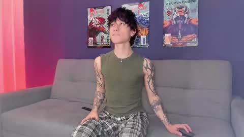 Liam online show from December 15, 11:31 pm