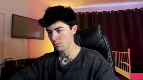 Liam online show from January 14, 2:44 pm