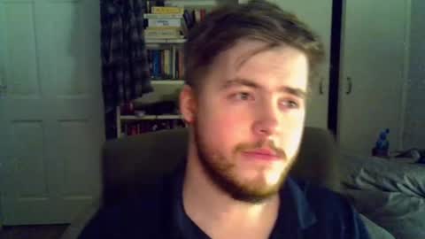 Liam Fox online show from May 19, 1:56 am
