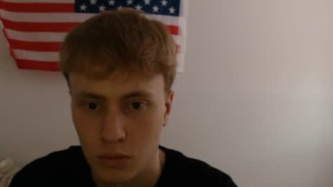 Snapshot of liamhodge chatting on August 2, 1:59 am liamhodge online show from August 2, 1:59 am