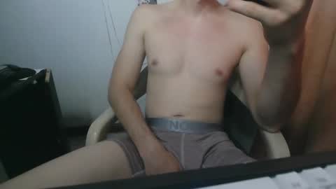 liammason_ online show from January 15, 2:38 am