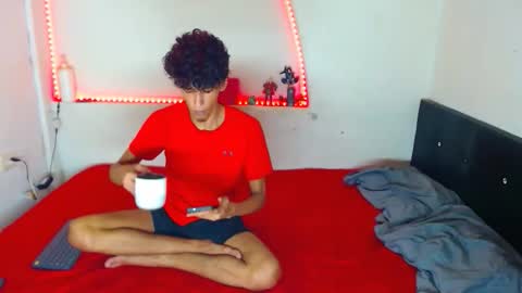 LIAM  KAI online show from April 16, 2:56 am