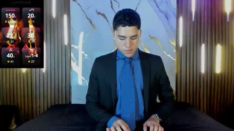 Snapshot of liamnovak chatting on November 21, 11:53 am Liam online show from November 21, 11:53 am