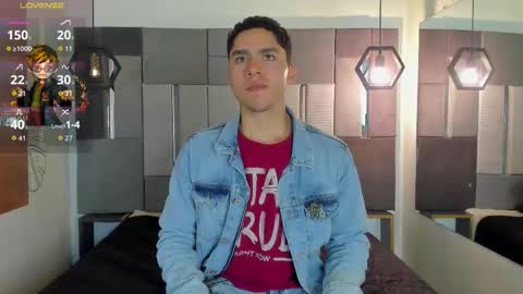 Snapshot of liamnovak chatting on December 5, 11:41 am Liam online show from December 5, 11:41 am