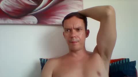 LiamRose online show from December 18, 11:34 am