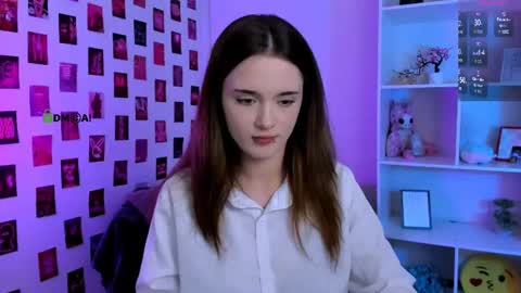 Snapshot of liana_kisses chatting on July 11, 8:44 pm Little Liana online show from July 11, 8:44 pm