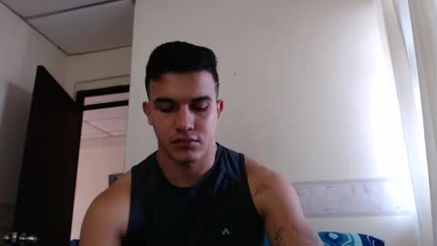 Liamstonne online show from March 26, 2:33 pm