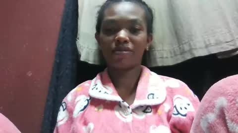 liaraisha online show from May 8, 6:24 pm