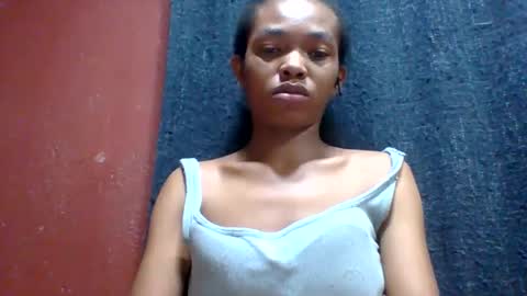 liaraisha online show from May 25, 7:42 pm