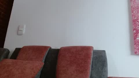 Snapshot of liarouse04 chatting on July 11, 2:42 pm Liarouse04 online show from July 11, 2:42 pm