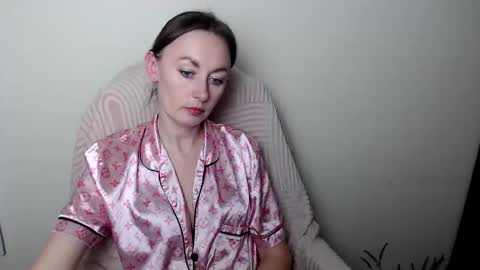 Lia online show from February 25, 12:04 pm