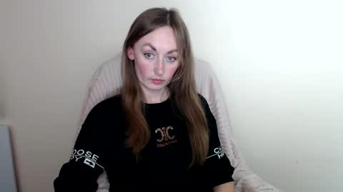 Lia online show from May 20, 12:22 pm