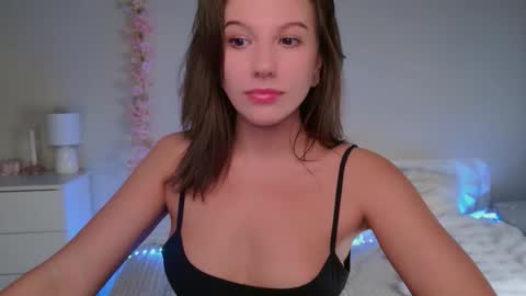 Lia online show from March 27, 6:29 pm