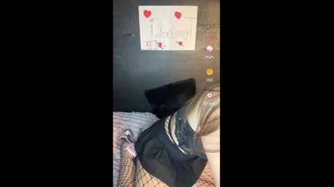 Lib ertine32 online show from February 10, 7:56 am