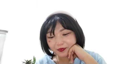 Molly online show from May 7, 4:23 pm