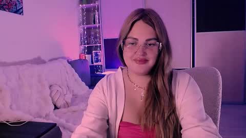 Snapshot of libra_mia chatting on September 24, 2:26 am libra_mia online show from September 24, 2:26 am