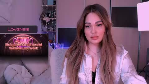 libra_mia online show from March 19, 9:46 am