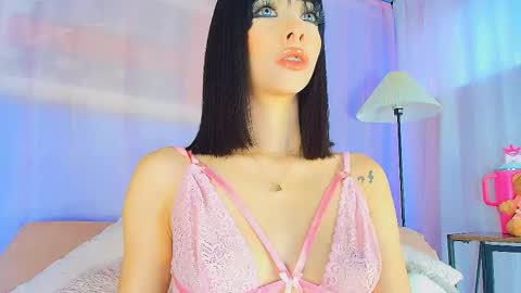 Snapshot of liccy_hall chatting on May 28, 11:40 am Valentina Hall online show from May 28, 11:40 am