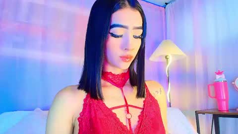 Snapshot of liccy_hall chatting on June 4, 11:49 am Valentina Hall online show from June 4, 11:49 am
