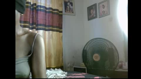 lickmefuckmex online show from March 3, 10:21 am