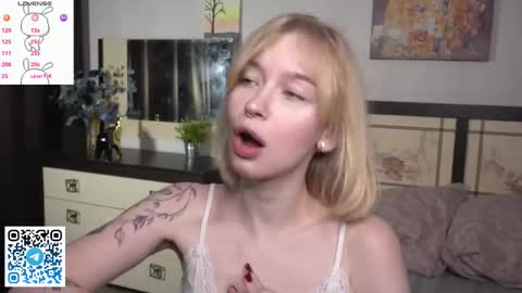 Ann online show from December 4, 7:11 pm