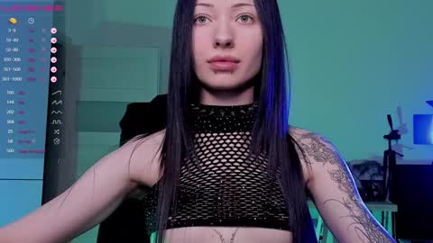 Snapshot of lightlove_iam chatting on January 8, 3:17 pm Bembi online show from January 8, 3:17 pm